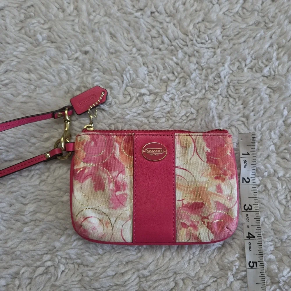Coach Wristlet Multi Coral Pink OP Art Abstract Universal Pouch 49216